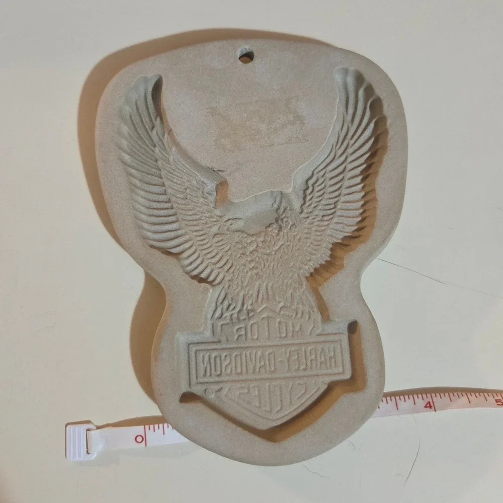 Vintage 1992 Harley Davidson Eagle Bar & Shield Stoneware Cookie Mold USA Made
